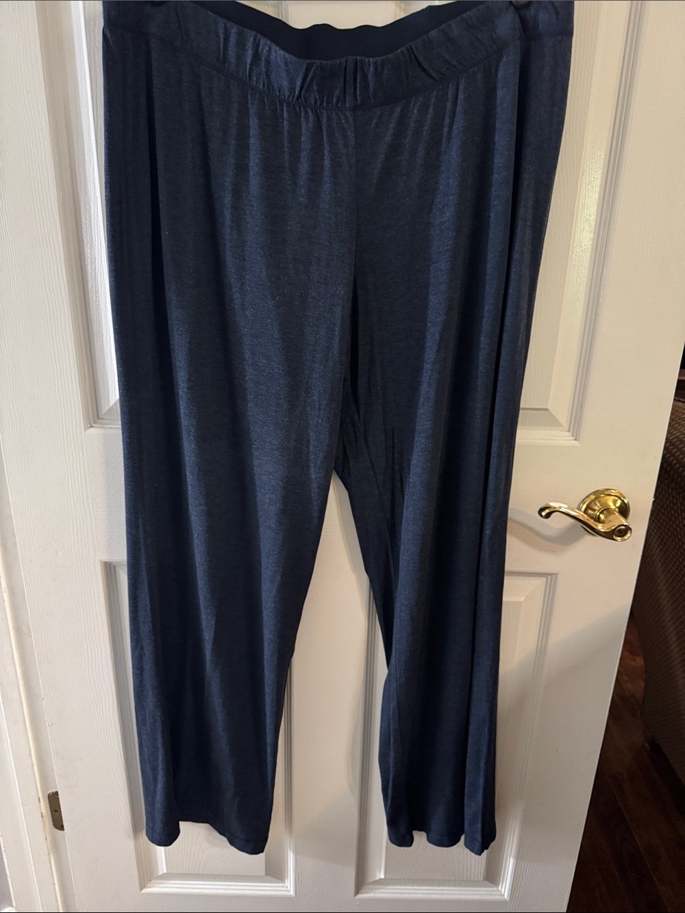 Comfort-Flow Navy Wide-Leg Women's Pants